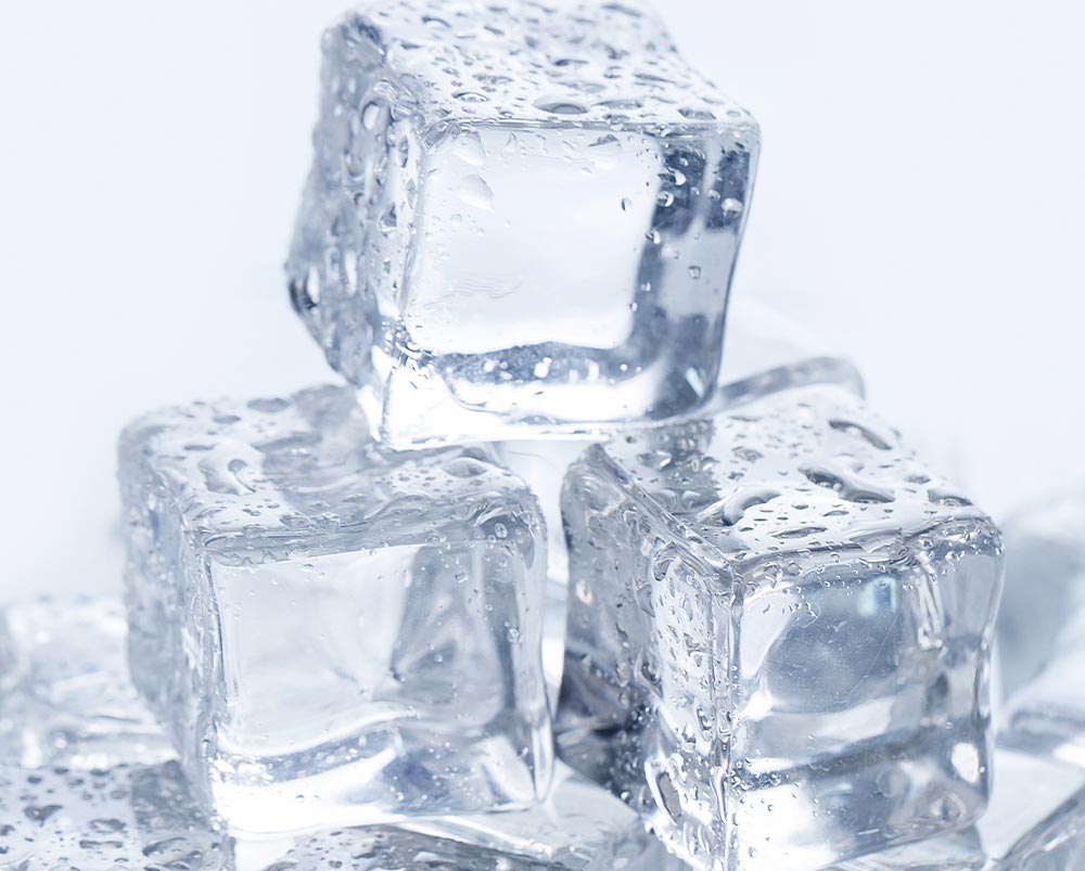 cold-water-therapy-ice-cubes