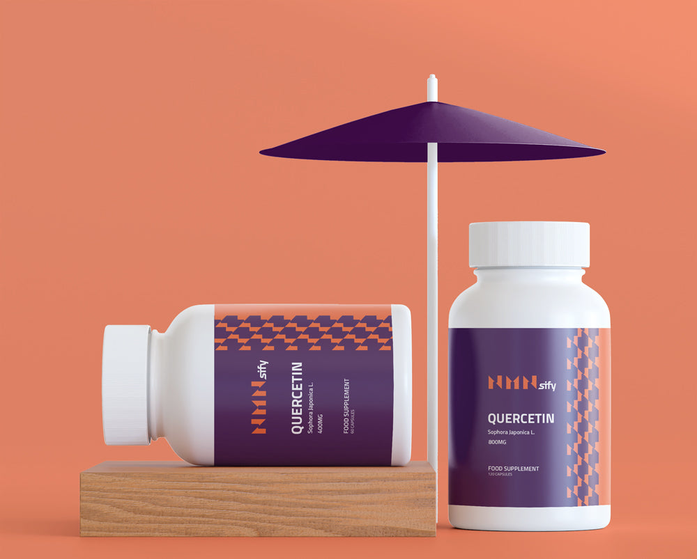 Quercetin_supplement_2_bottles_with_umbrella